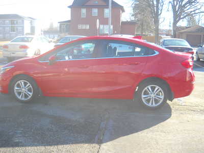 2017 Chevrolet Cruze, $8500. Photo 4