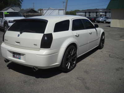 2006 Dodge Magnum, $9500. Photo 9