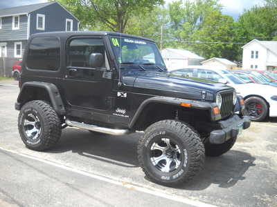 2004 Jeep Wrangler, $7995. Photo 1
