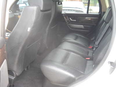 2008 Land Rover Range Rover, $7995. Photo 11