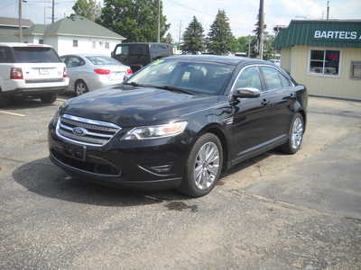 2012 Ford Taurus, $6750. Photo 1