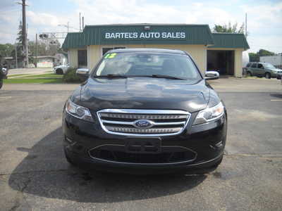 2012 Ford Taurus, $6750. Photo 2