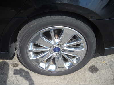 2012 Ford Taurus, $6750. Photo 10