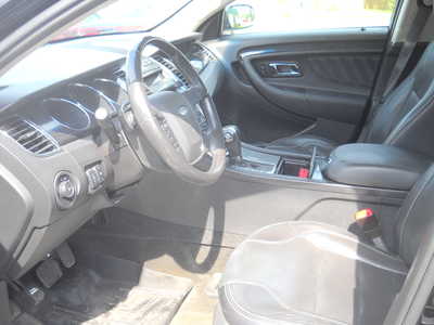 2012 Ford Taurus, $6750. Photo 11