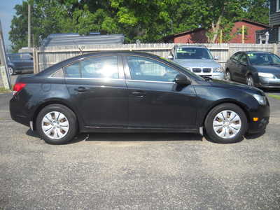2012 Chevrolet Cruze, $5200. Photo 4