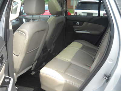 2013 Ford Edge, $4450. Photo 12