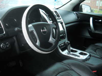 2011 GMC Acadia, $4500. Photo 9