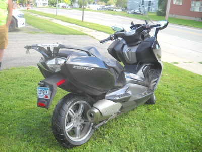 2013 BMW Motorcycle, $2000. Photo 7