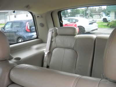 2002 Cadillac Escalade, $5995. Photo 11