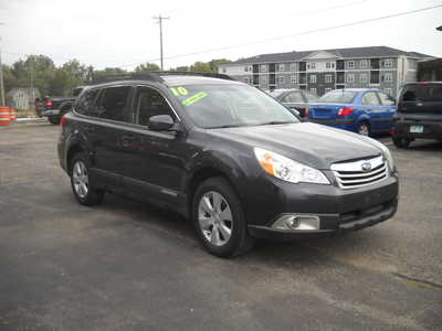 2010 Subaru Outback, $6250. Photo 3