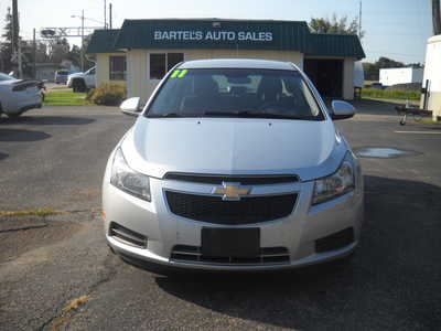 2011 Chevrolet Cruze, $4995. Photo 2