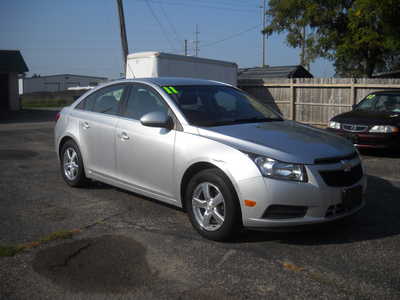 2011 Chevrolet Cruze, $4995. Photo 3