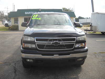 2007 Chevrolet 1500 Ext Cab, $6200. Photo 2