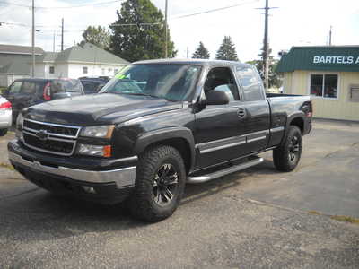2007 Chevrolet 1500 Ext Cab, $6200. Photo 3