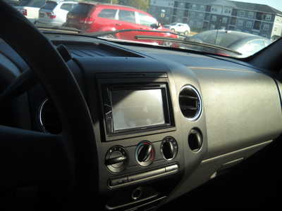 2005 Ford F150 Crew Cab, $5500. Photo 10