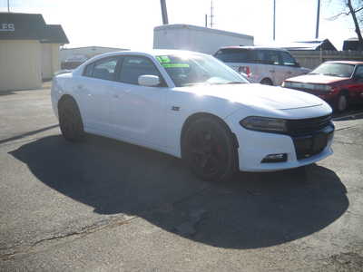 2015 Dodge Charger, $13500. Photo 3