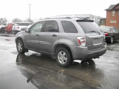 2005 Chevrolet Equinox, $3500. Photo 7