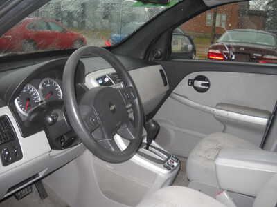 2005 Chevrolet Equinox, $3500. Photo 9