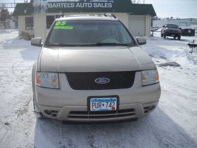 2005 Ford Freestyle, $4995. Photo 2