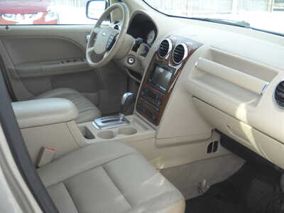 2005 Ford Freestyle, $4995. Photo 8