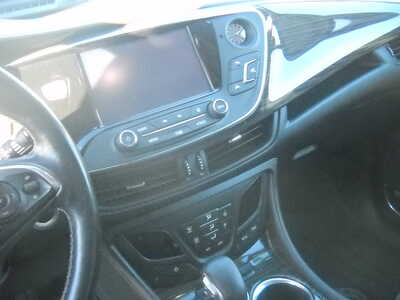 2017 Buick Envision, $10000. Photo 10