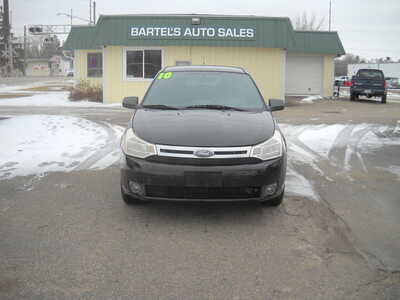 2010 Ford Focus, $2200. Photo 8