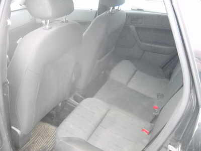 2010 Ford Focus, $2200. Photo 10