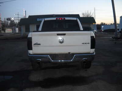 2009 Dodge 1500 Crew Cab, $7995. Photo 4