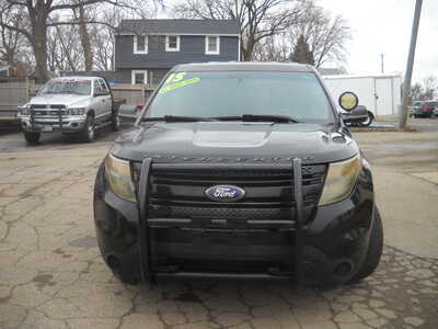 2015 Ford Explorer, $4995. Photo 2