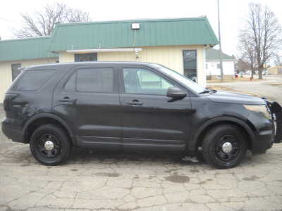 2015 Ford Explorer, $4995. Photo 4