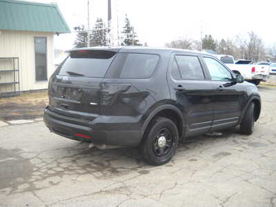 2015 Ford Explorer, $4995. Photo 5