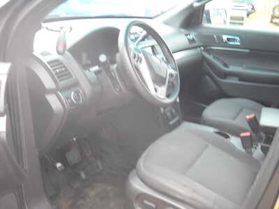 2015 Ford Explorer, $4995. Photo 11