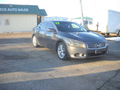 2013 Nissan Maxima, $4750. Photo 7