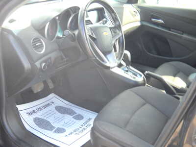 2014 Chevrolet Cruze, $6450. Photo 9