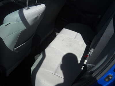 2010 Toyota Matrix, $4450. Photo 11