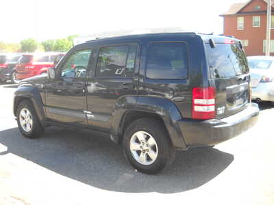 2010 Jeep Liberty, $3750. Photo 5