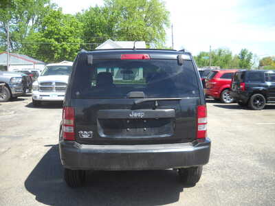 2010 Jeep Liberty, $3750. Photo 6