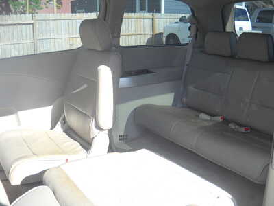 2004 Nissan Quest, $3995. Photo 11