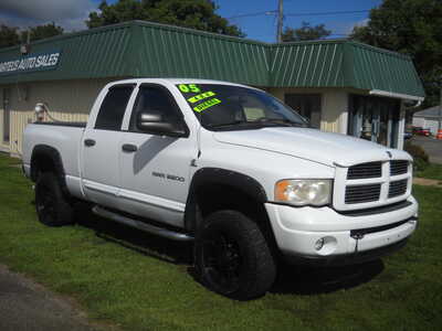 2005 Dodge 2500 Crew Cab, $11000. Photo 4