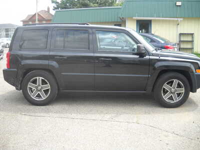 2010 Jeep Patriot, $2995. Photo 4