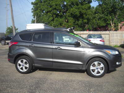 2016 Ford Escape, $8500. Photo 4