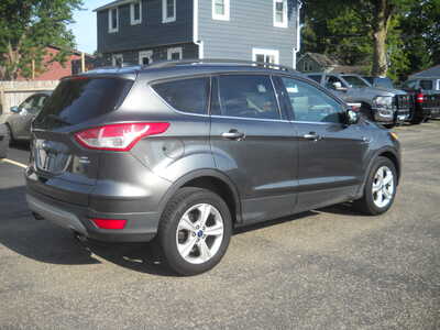 2016 Ford Escape, $8500. Photo 5