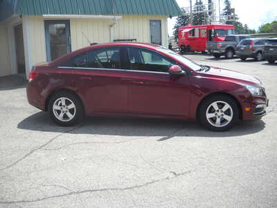 2016 Chevrolet Cruze, $4995. Photo 3