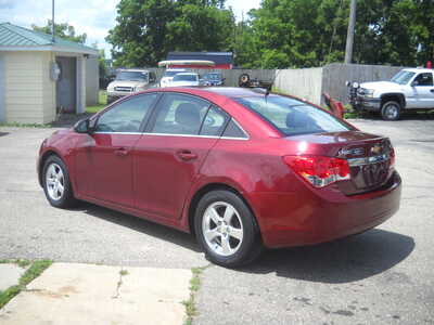 2016 Chevrolet Cruze, $4995. Photo 5