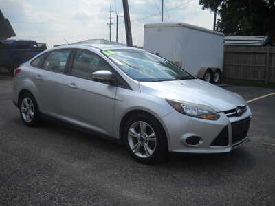 2014 Ford Focus, $4695. Photo 3