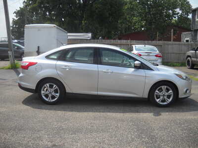 2014 Ford Focus, $4695. Photo 4