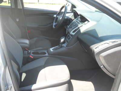 2014 Ford Focus, $5150. Photo 10