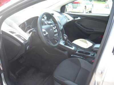 2014 Ford Focus, $5150. Photo 11