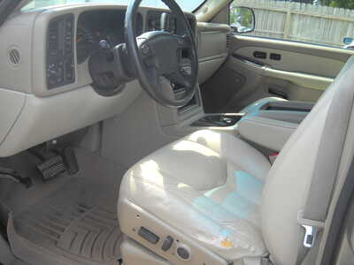 2003 Chevrolet Tahoe, $3995. Photo 9