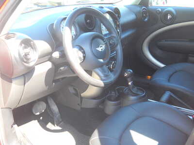 2014 MINI Cooper Countryman, $11000. Photo 9
